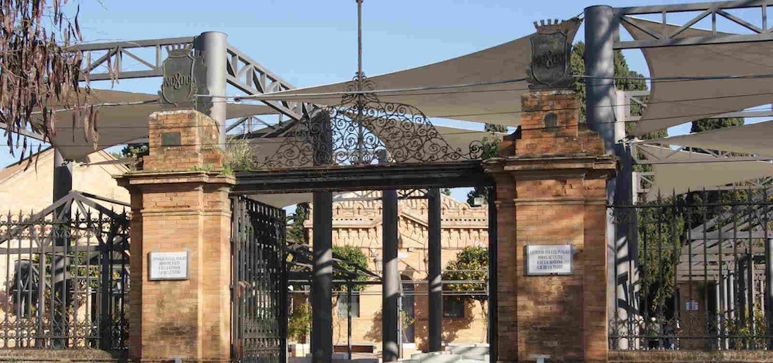 Esquelas.es | Inician las obras en la zona de acceso al cementerio de San Fernando de Sevilla