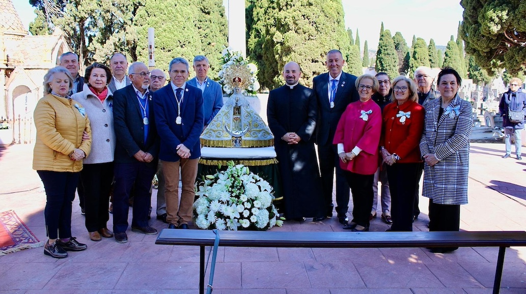 Esquelas.es | Visita de la Mare de Du del Lled al cementerio de Castelln, conmemora el Centenario de su Coronacin