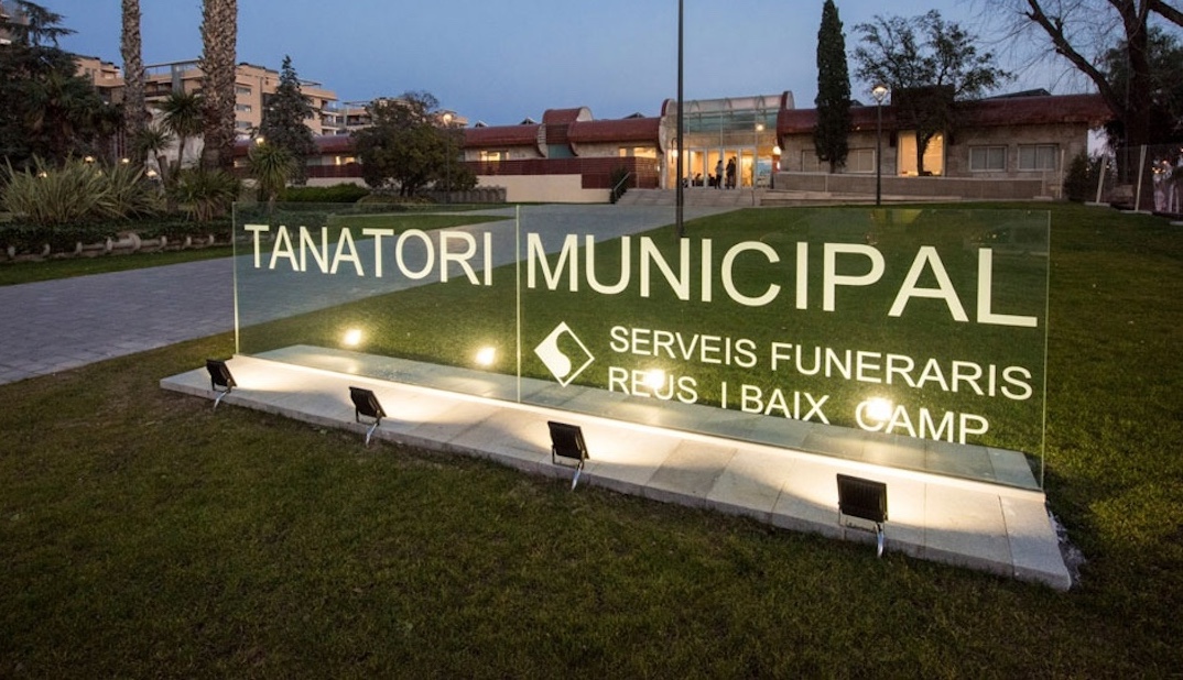 Esquelas.es | Reus persiste en la idea de ampliar la sala de ceremonias del tanatorio municipal y hace pblica la licitacin