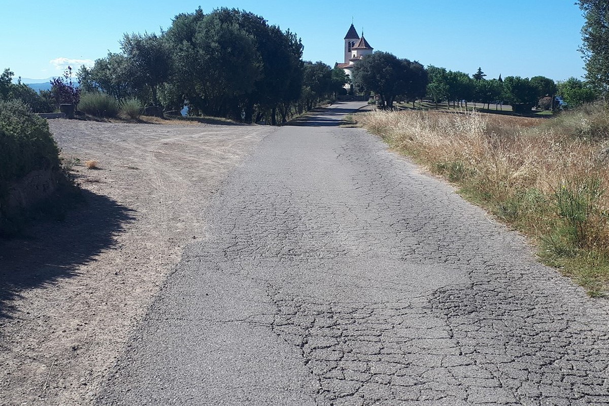 Esquelas.es | Los vecinos eligen mediante votacin iluminar el camino que une el cementerio con el santuario