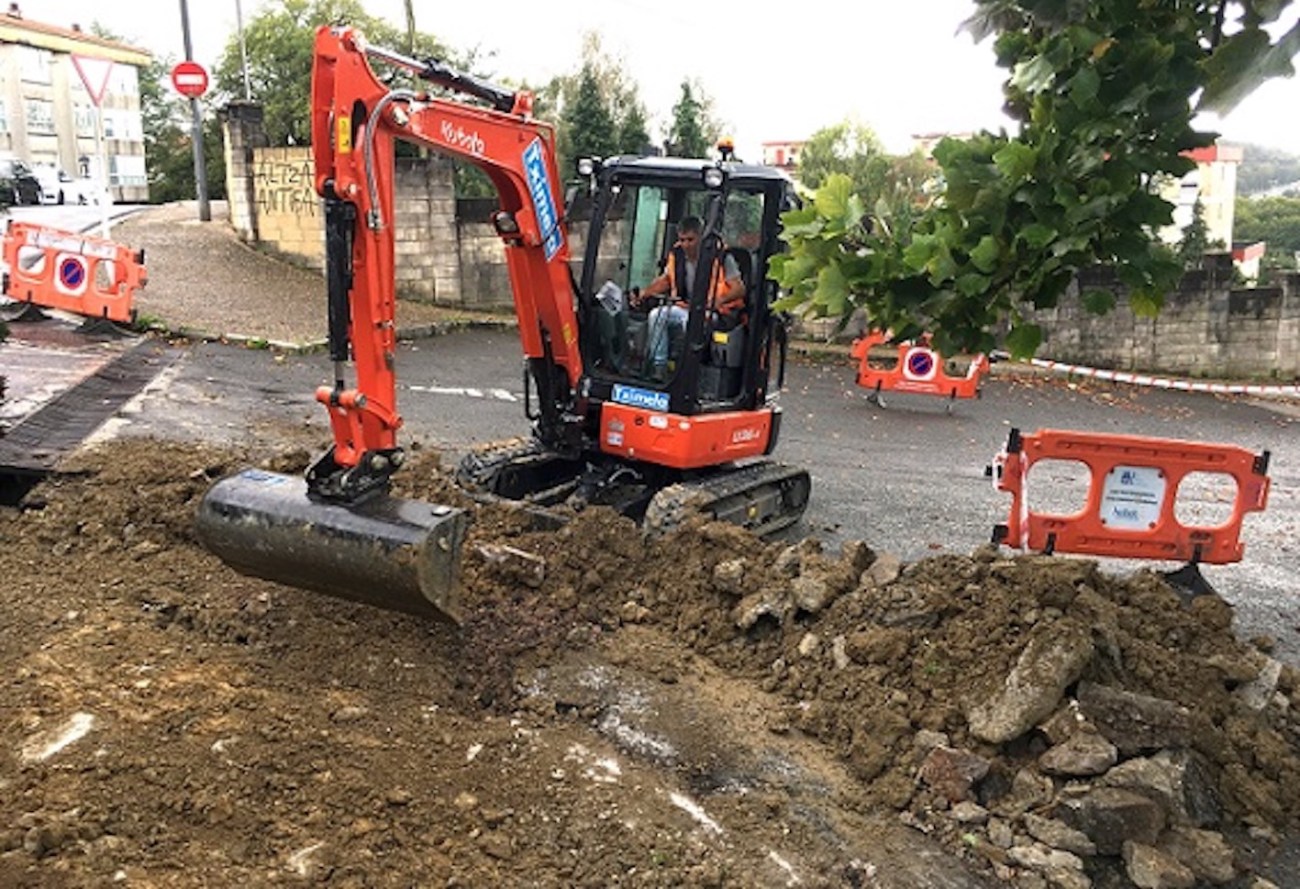 Esquelas.es | El Ayuntamiento realiza obras de acondicionamiento en la entrada al cementerio de Altza