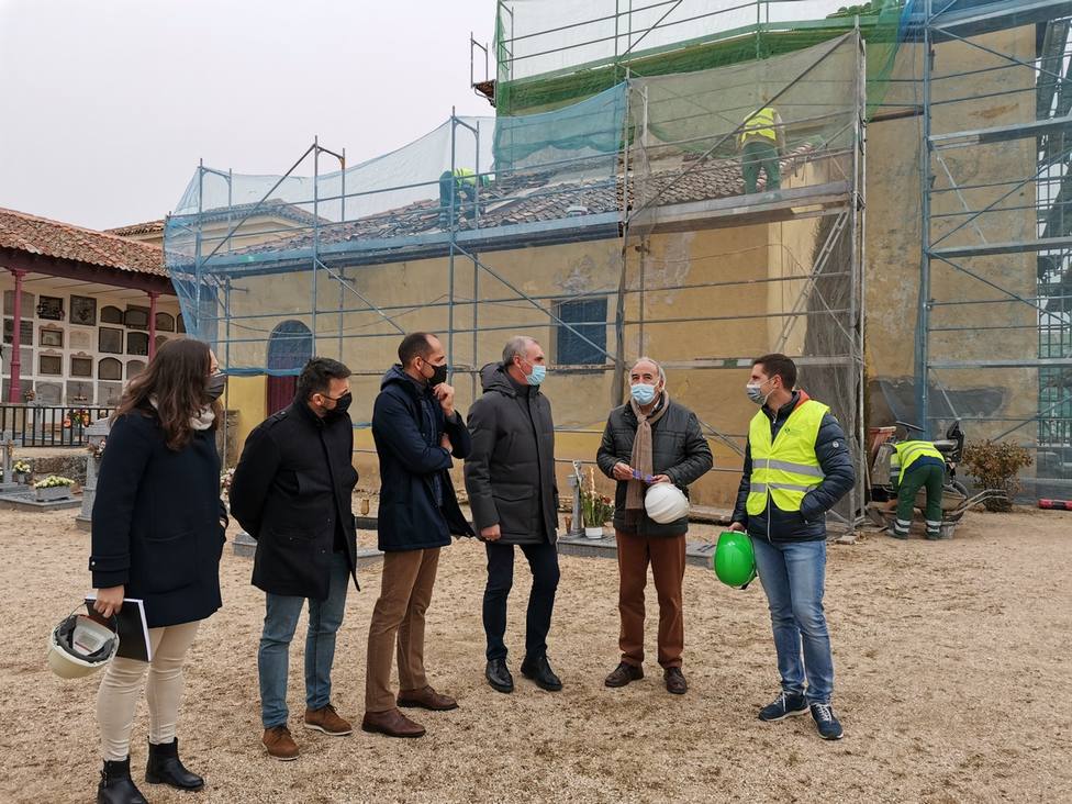 Esquelas.es | Se realizan obras de mejora en la capilla del cementerio de La Granja de San Ildefonso