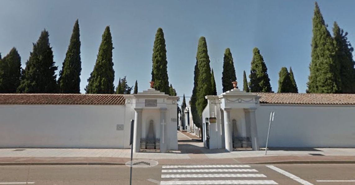 Esquelas.es | Almendralejo aprueba la construccin de 132 nuevos nichos por importe de 177.000 euros