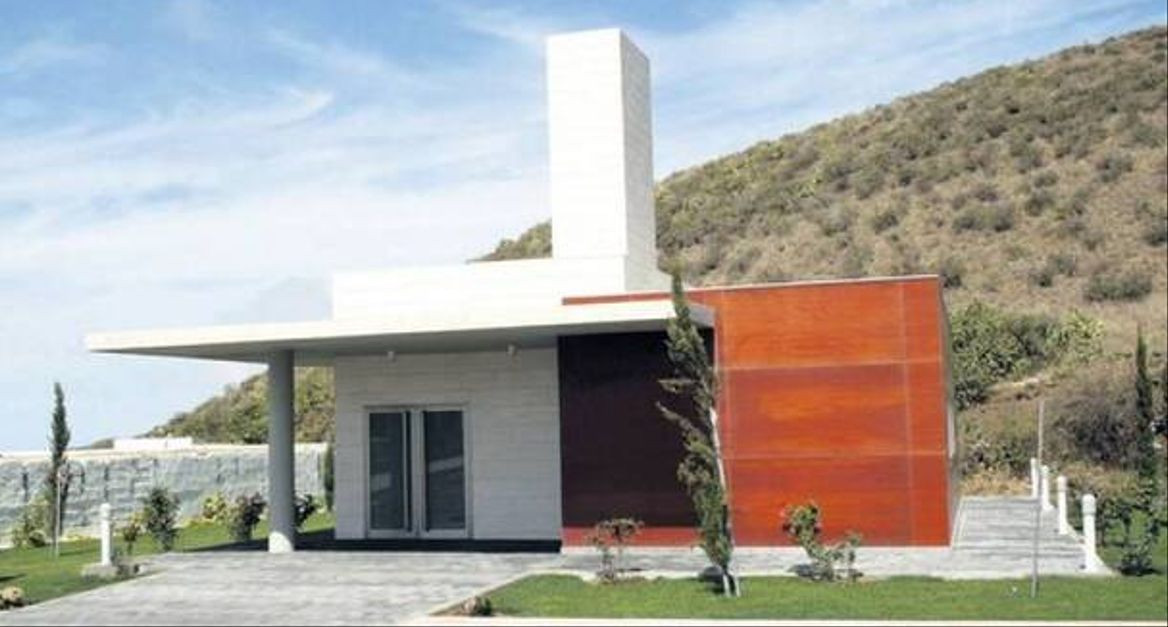 Esquelas.es | El Cabildo adquiere un horno crematorio despus de que la lava inutilizase el que haba en el cementerio de las Manchas