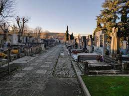 Esquelas.es | Los trabajadores del cementerio de Burgos reclaman el dinero que se les adeuda o irn a la huelga