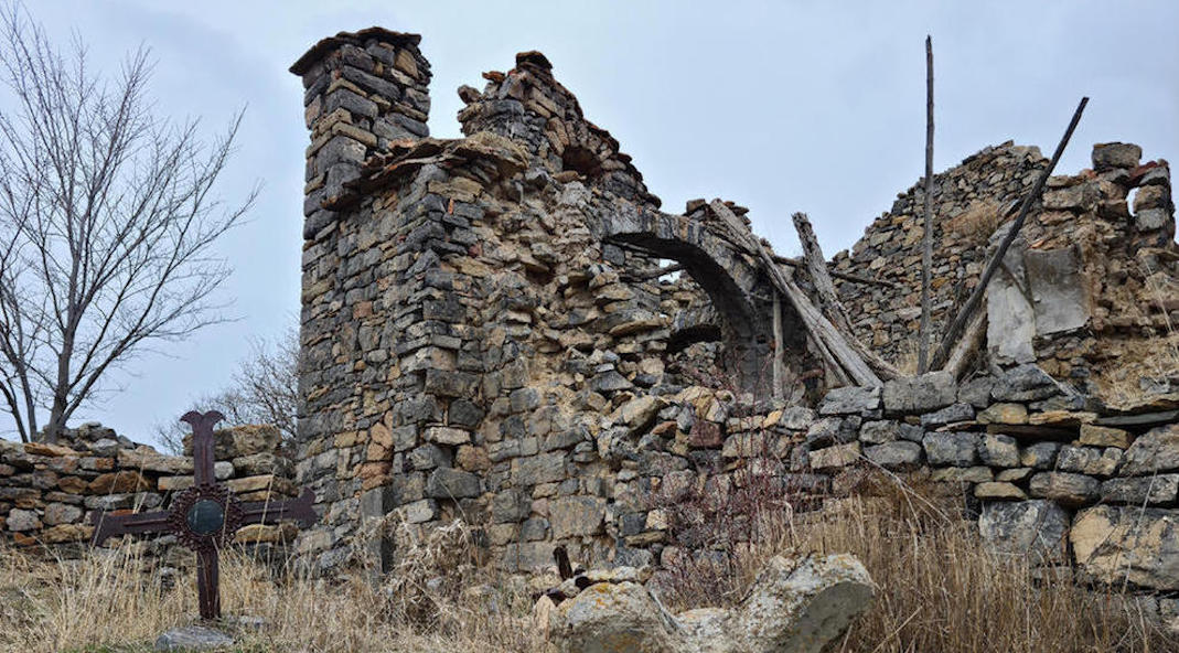 Esquelas.es | Vecinos del Bajo Pallars piden ?proteccin para los cementerios de pueblos abandonados?