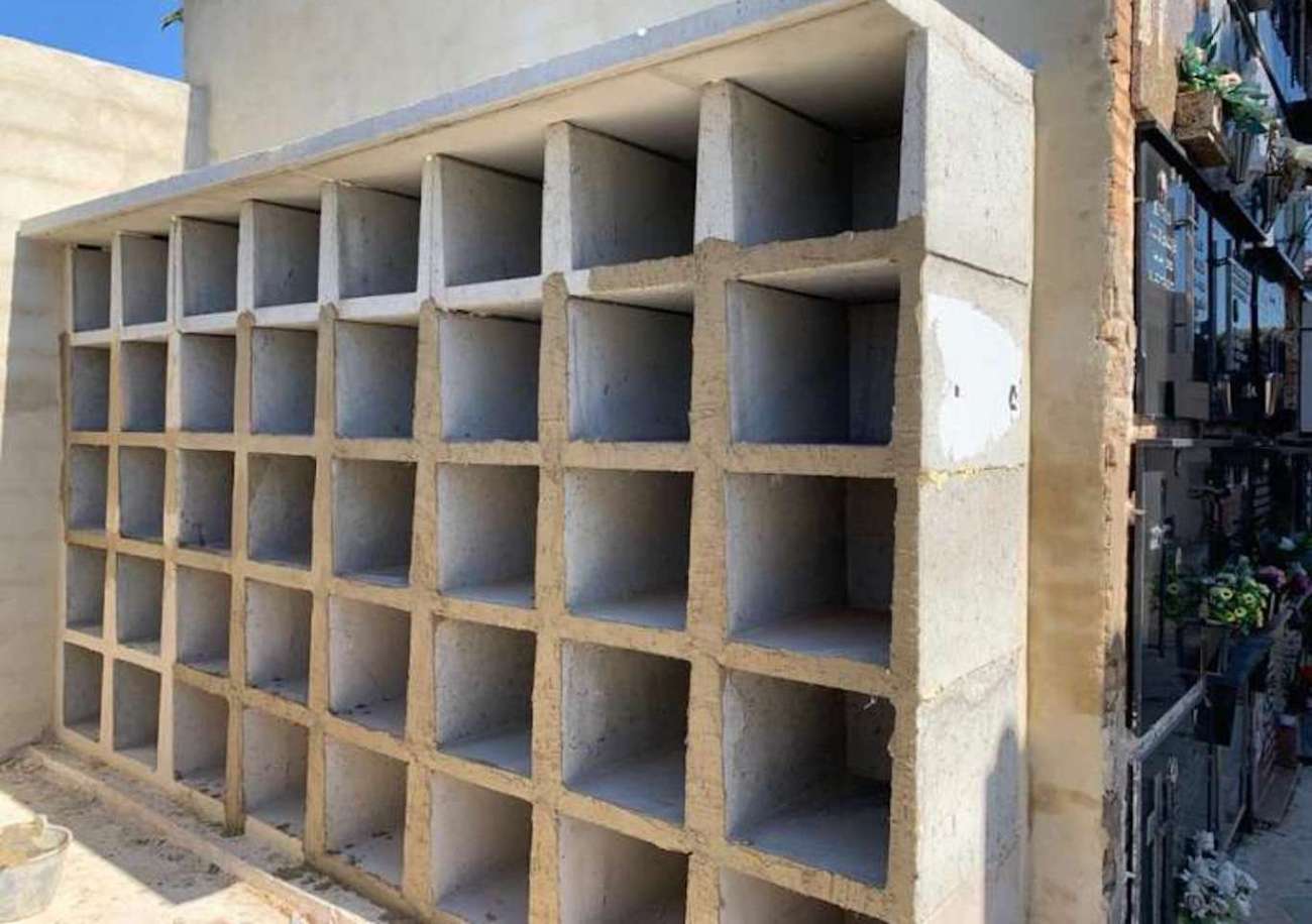 Esquelas.es | El cementerio de Bonreps y Mirambell ya dispone de 16 nuevos nichos y 40 columbarios