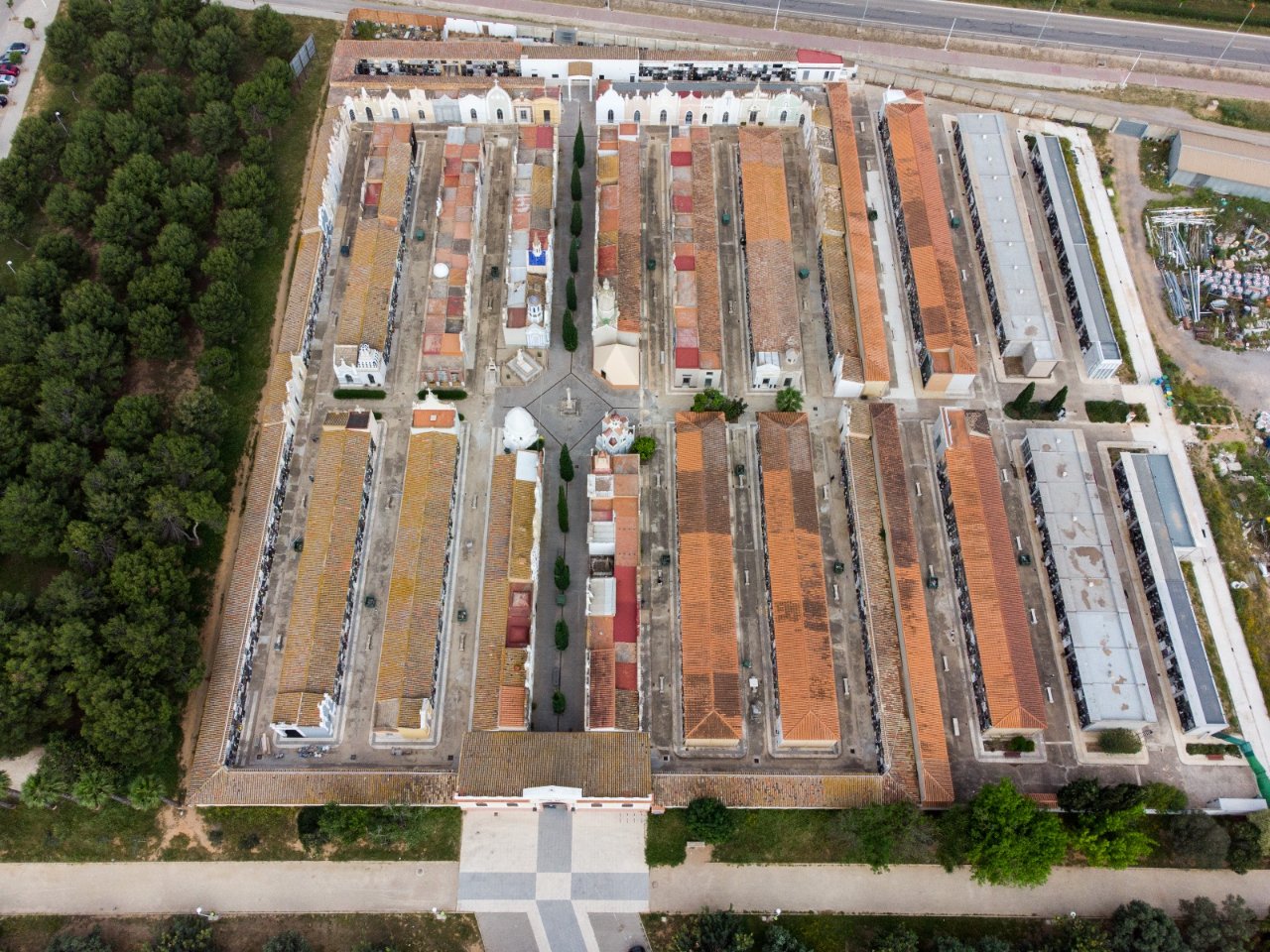 Esquelas.es | Catarroja ingresa como nuevo miembro en la Asociacin de Funerarias y Cementerios Municipales