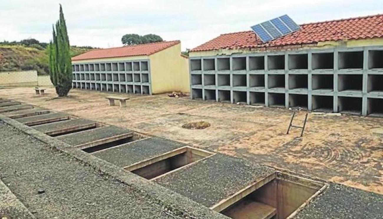 Esquelas.es | El nuevo cementerio sigue abandonado trece aos despus