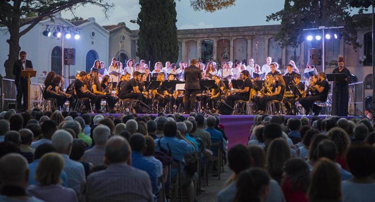 Esquelas.es | Msica para el Recuerdo: Concierto homenaje a los difuntos en el Cementerio General de Reus