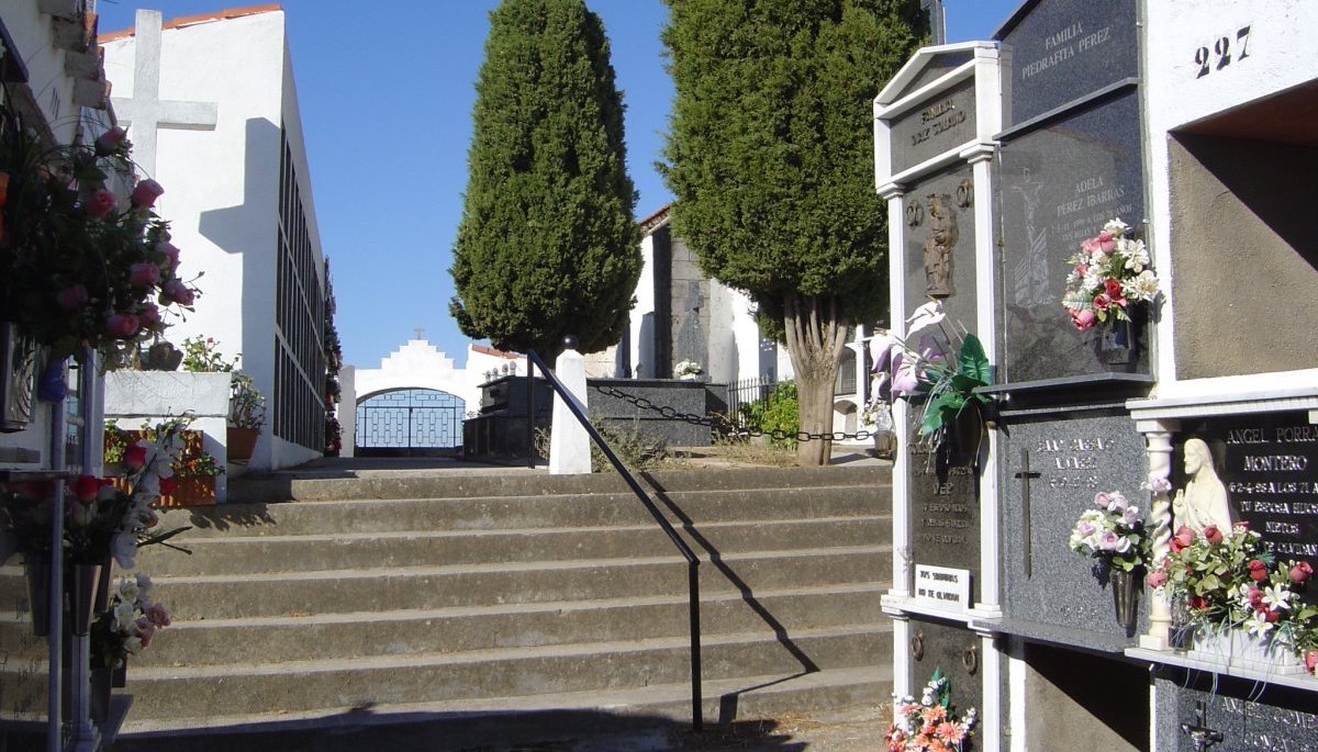 Esquelas.es | El cementerio municipal de Plasencia nicamente dispone de 60 nichos libres