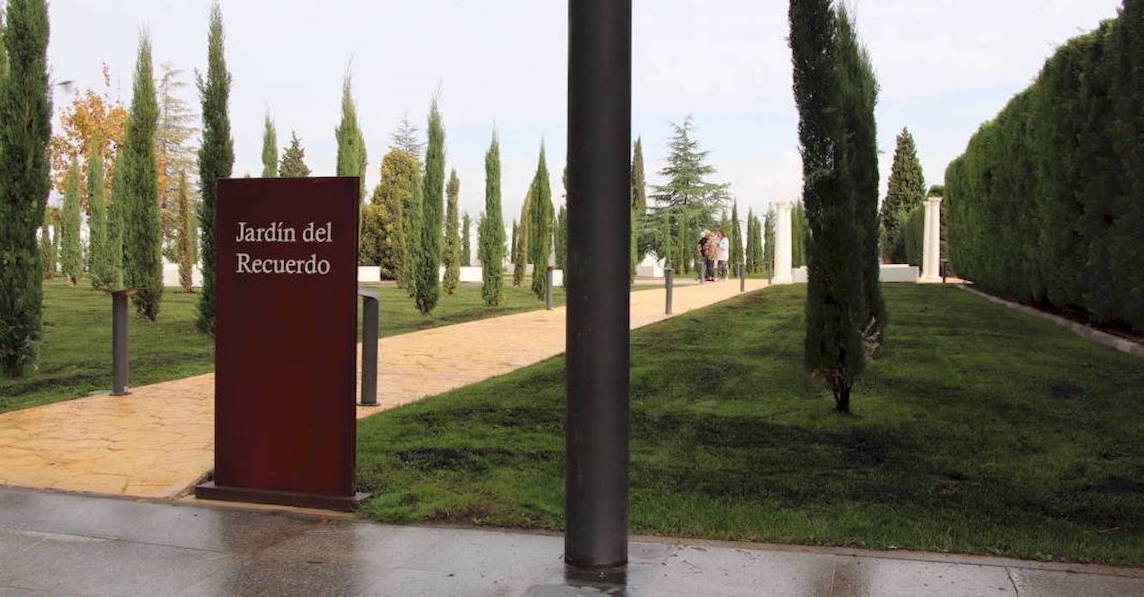 Esquelas.es | El ?Jardn del Recuerdo?, un espacio para depositar cenizas funerarias en el cementerio de Torrejn de Ardoz