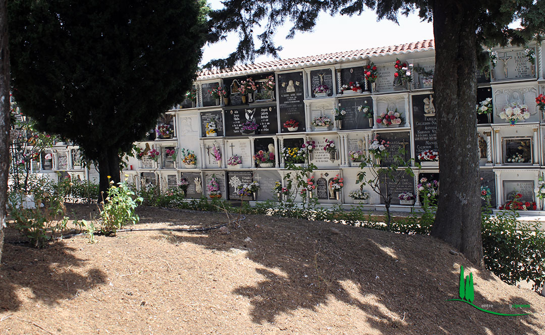Esquelas.es | El Ayuntamiento anuncia el cobro de tasas por el servicio de conservacin de nichos en el cementerio