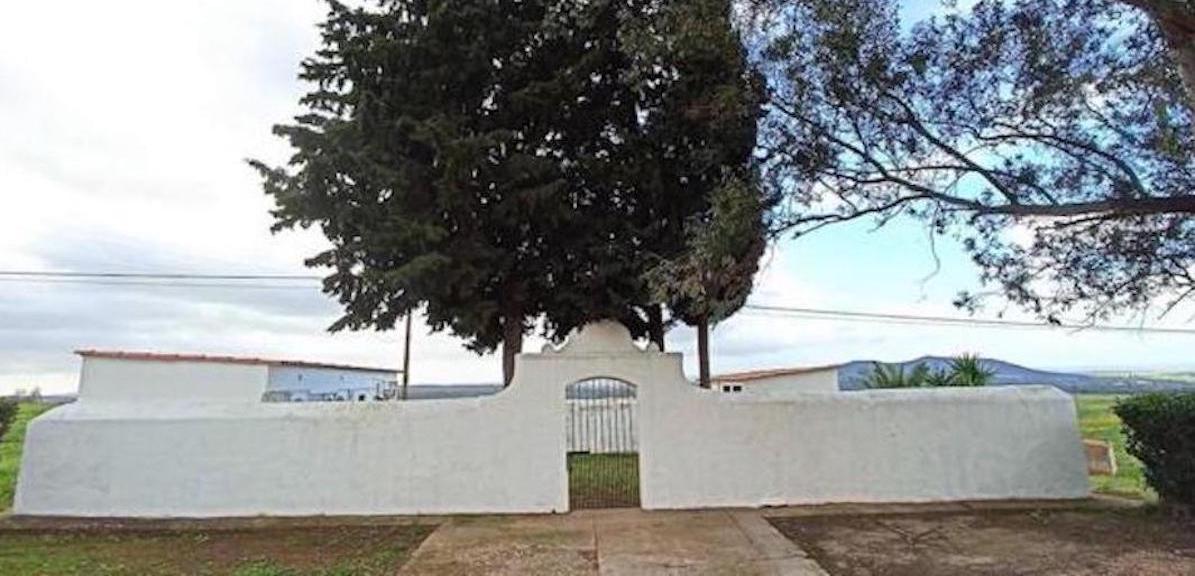 Esquelas.es | Trabajos de mejora y acondicionamiento en el cementerio de la pedana de Santo Domingo