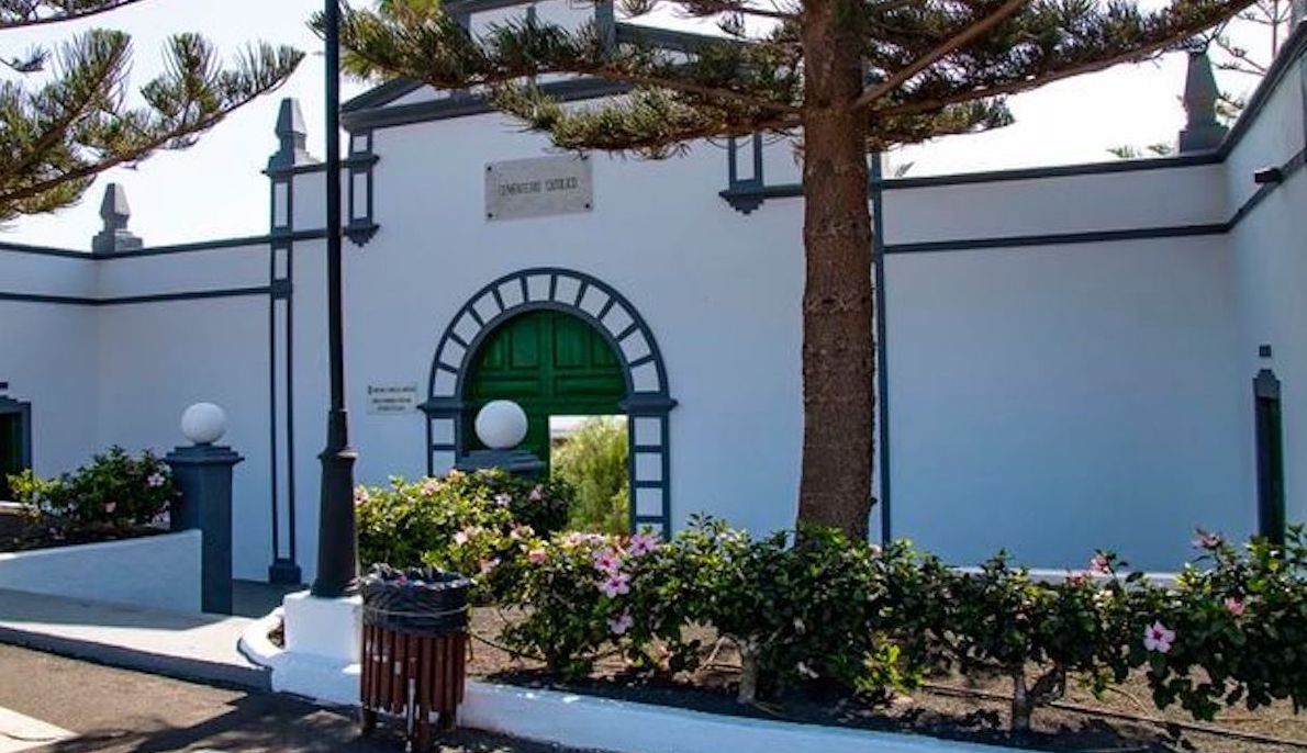 Esquelas.es | Nadie se ha interesado por la licitacin para que haya un depsito de cadveres en el cementerio