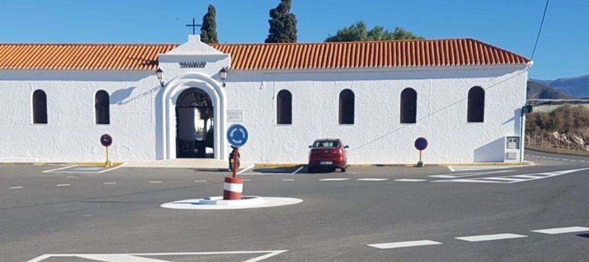 Esquelas.es | El cementerio de Adra realizar obras para favorecer la accesibilidad a personas con discapacidad