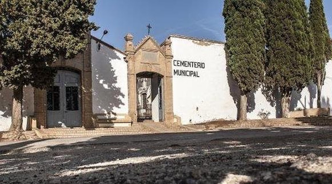 Esquelas.es | Comienzan las obras para habilitar 160 nichos dobles en el cementerio municipal de Requena