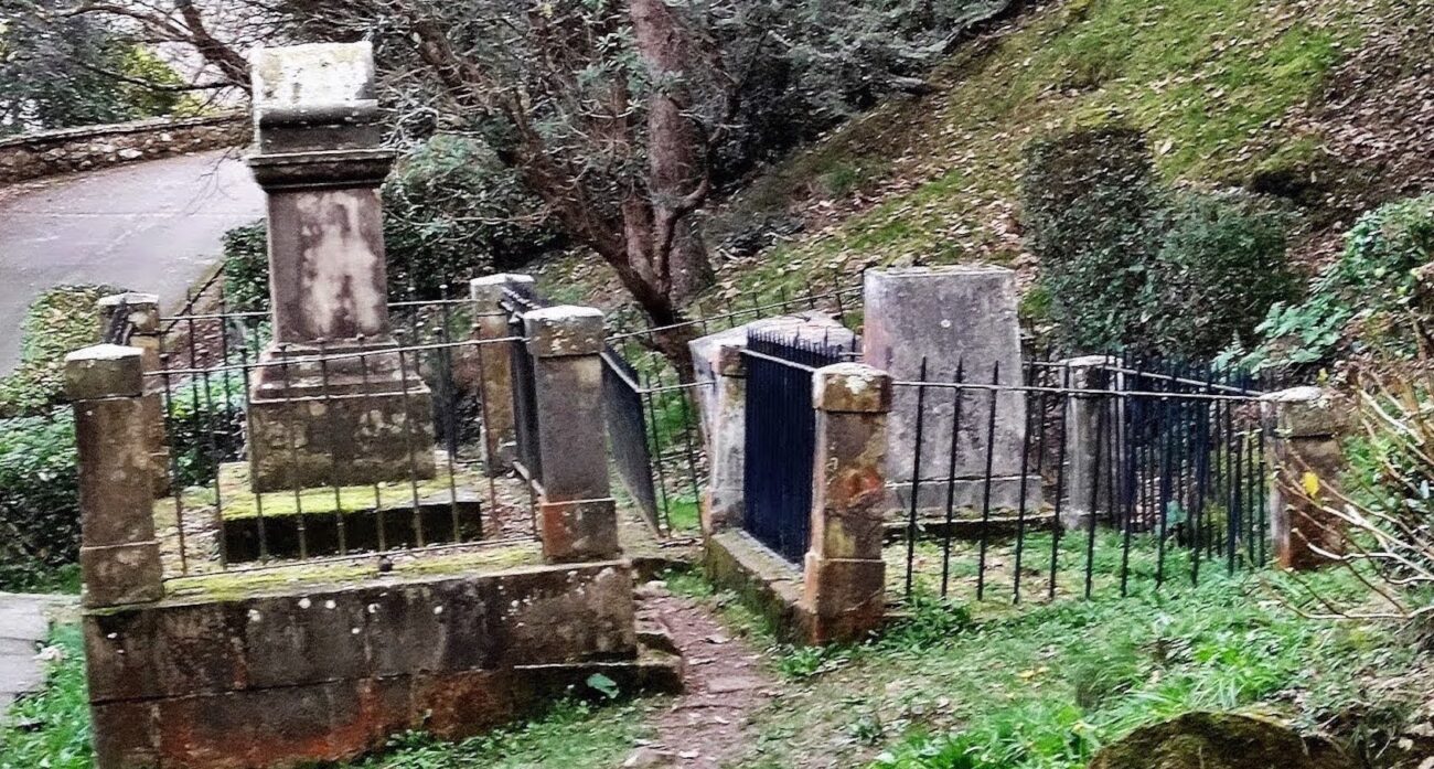 Esquelas.es | Acuerdo unnime de todos los grupos polticos para restaurar el Cementerio de los Ingleses de Urgull