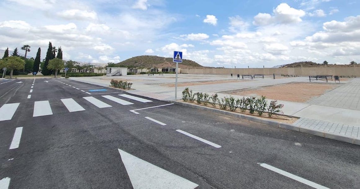 Esquelas.es | Elda finaliza las obras de urbanizacin de una manzana del cementerio Virgen de los Dolores