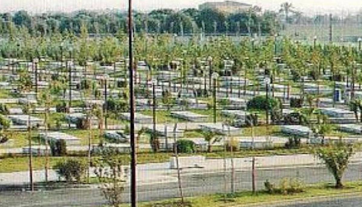 Esquelas.es | El cementerio Bon Sosec subasta once nichos y un panten