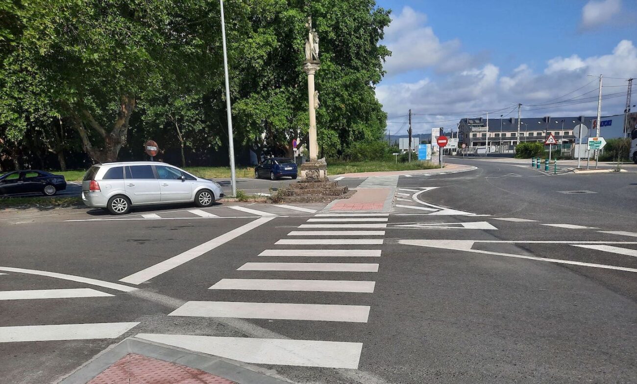 Esquelas.es | La Xunta de Galicia finaliza las obras de mejora peatonal en el entorno del cementerio de Monforte de Lemos