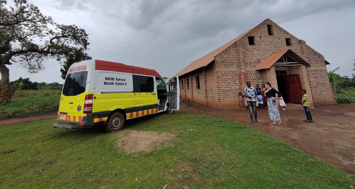 Esquelas.es | Grupo ASV ayuda a poner en marcha el proyecto ?Ampadrina una mam? asistir en el parto a mujeres de Uganda