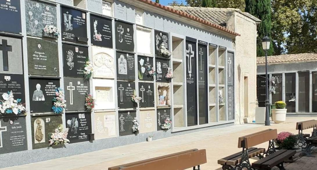 Esquelas.es | [BREVES] Jtiva valora restaurar el cementerio civil // Siguen sin actuar en el acceso al camposanto