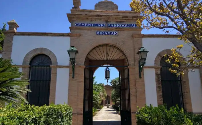 Esquelas.es | El cementerio de la localidad de Miramar pasa a ser de titularidad municipal