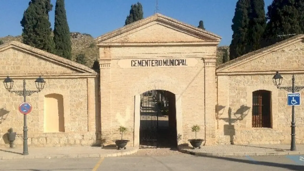 Esquelas.es | Villajoyosa saca a concurso las obras de la ampliacin del cementerio con la construccin de nichos y fosas