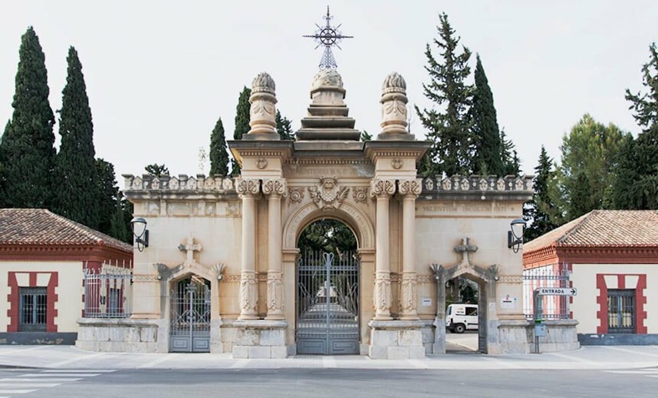Esquelas.es | Las rutas guiadas por el Cementerio de Nuestro Padre Jess de Murcia han sido todo un xito