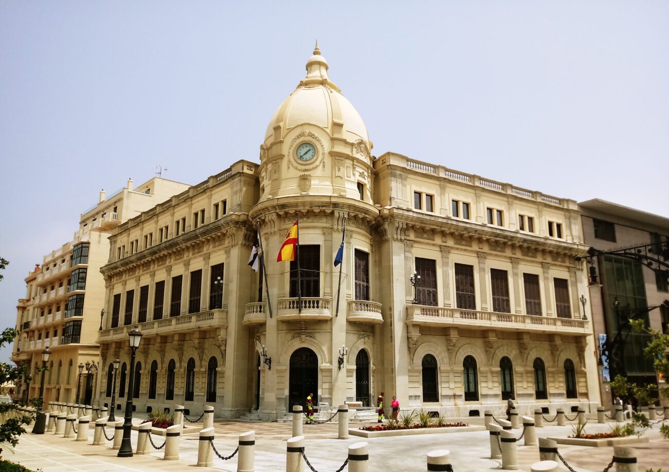 Esquelas.es | Ceuta adjudica a la funeraria Al-Qadar Cuatro Culturas el servicio de inhumacin de finados sin recursos